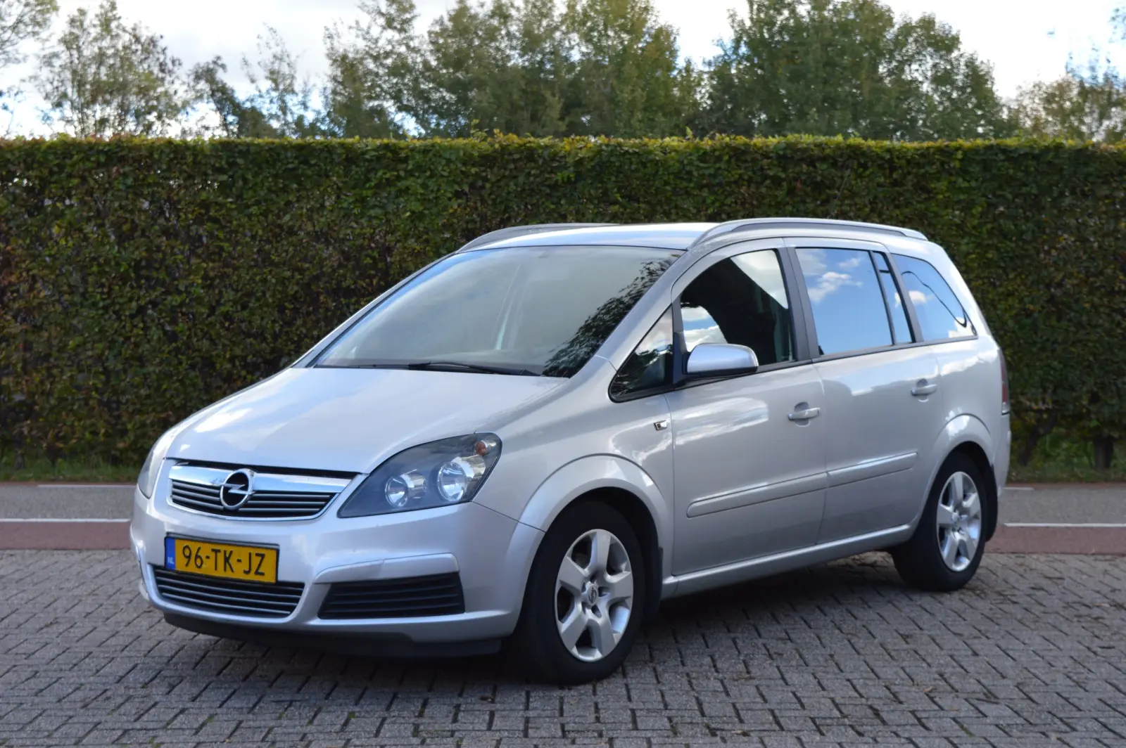 Opel Zafira Zafira 1.6 Enjoy 1