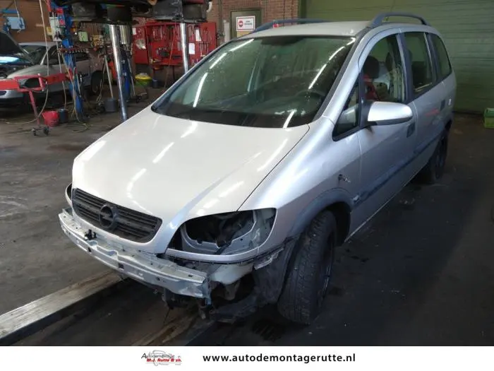 Opel Zafira Zafira 1.6 Elegance 4