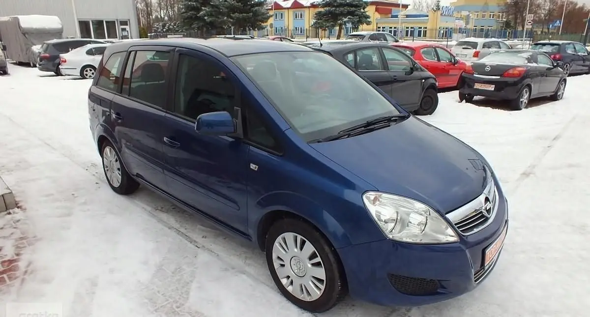 Opel Zafira Zafira 1.6 Essentia 2