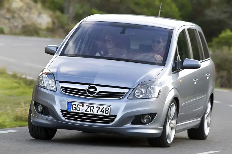 Opel Zafira Zafira 1.8 Cosmo Easytronic 3