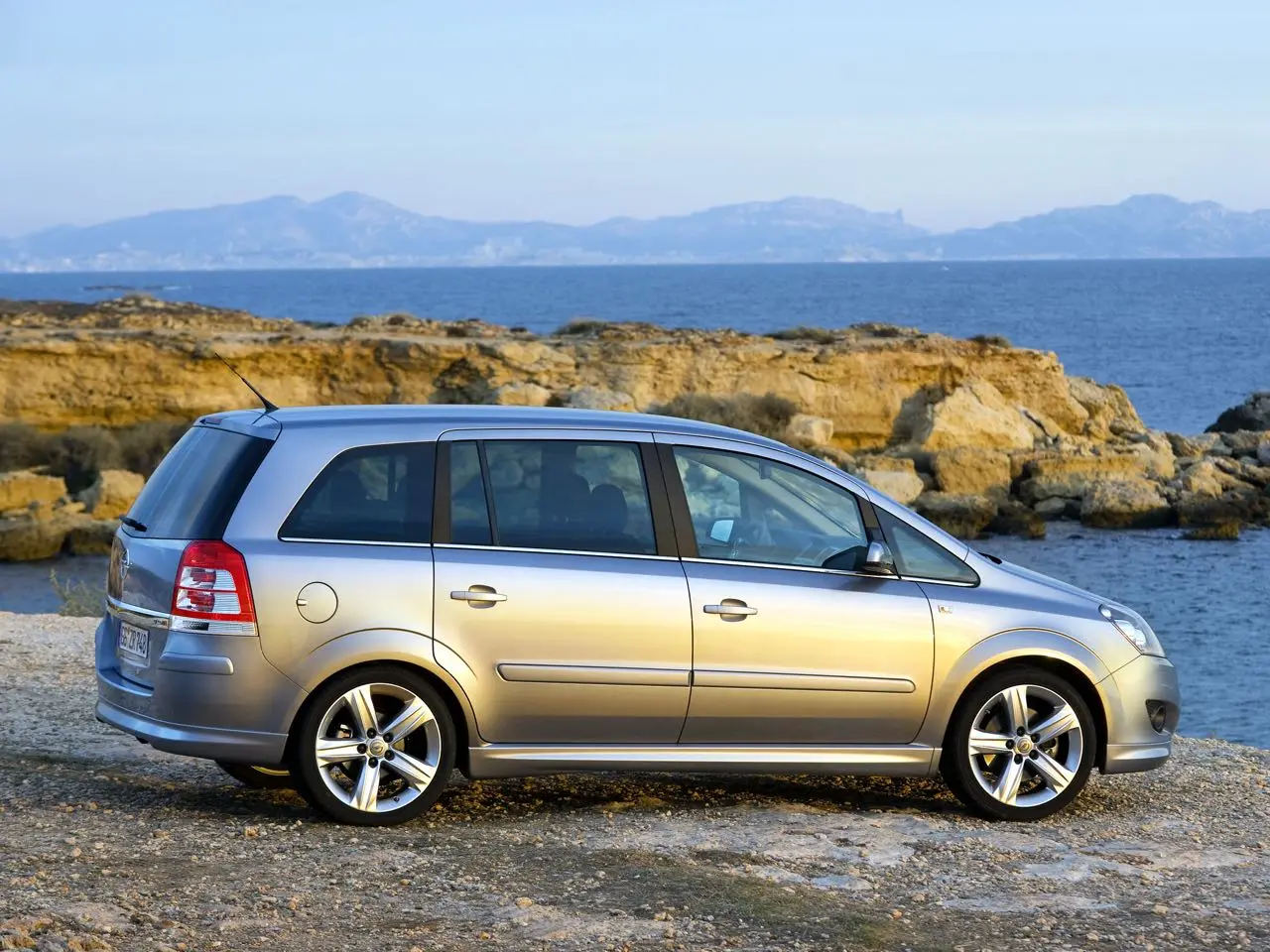 Opel Zafira Zafira 1.8 Enjoy Easytronic 6