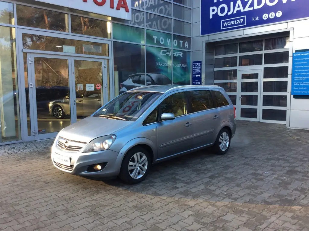 Opel Zafira Zafira 1.9 CDTI Enjoy Active Select 6