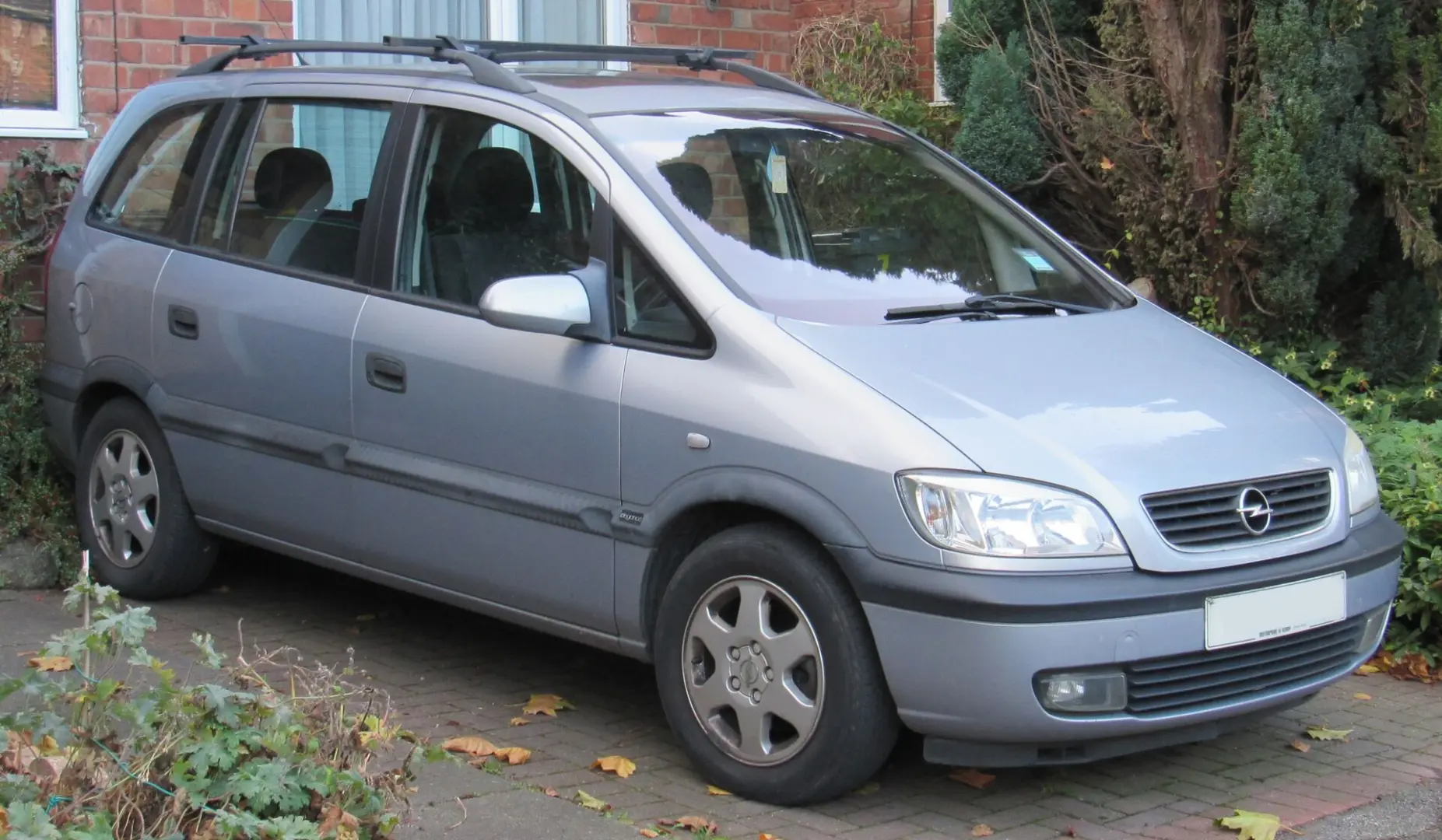 Opel Zafira Zafira 2.0 16V OPC 2