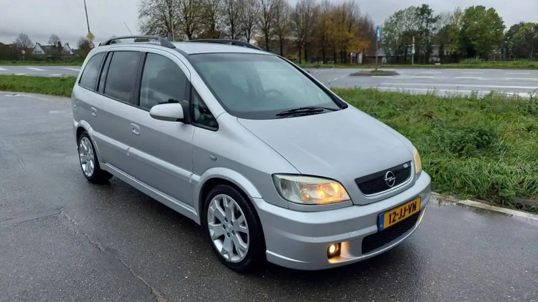 Opel Zafira Zafira 2.0 16V OPC 5