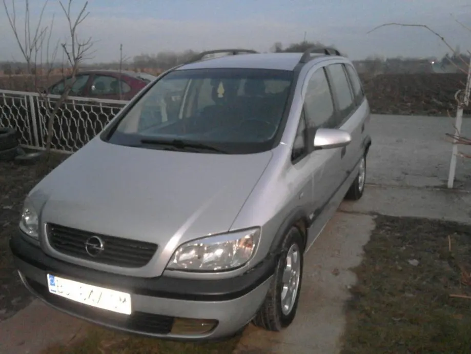 Opel Zafira Zafira 2.0 DTI Comfort 4