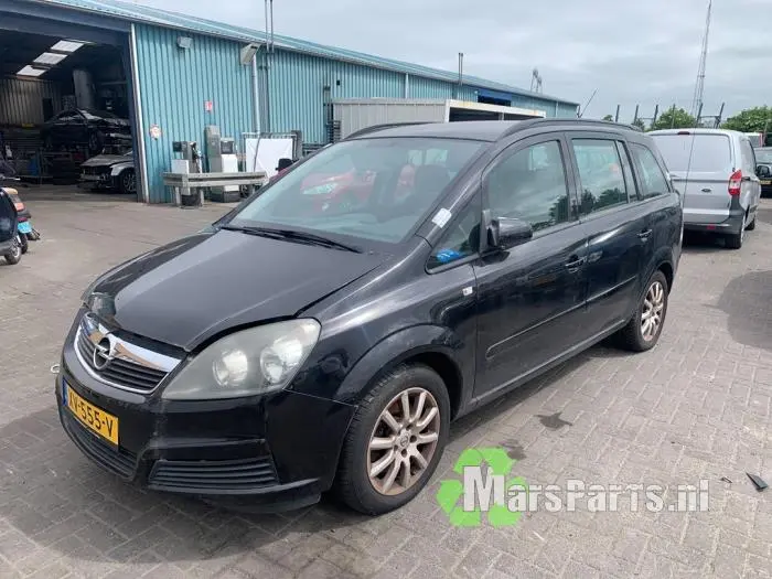 Opel Zafira Zafira 2.2 16V 1