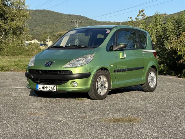 Peugeot 1007 1007 1.4 16V Trendy 1