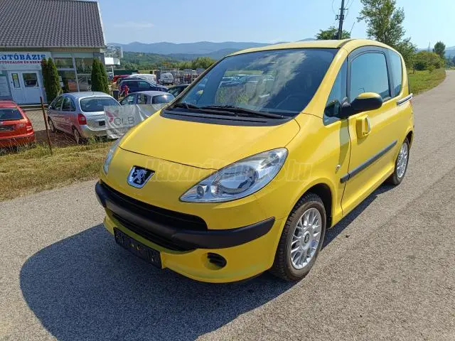 Peugeot 1007 1007 1.4 16V Trendy 7