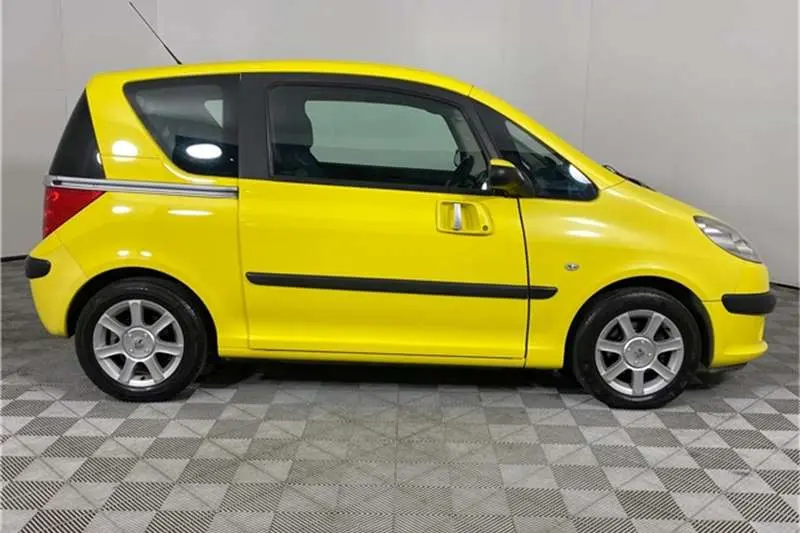 Peugeot 1007 1007 1.6 Trendy 0