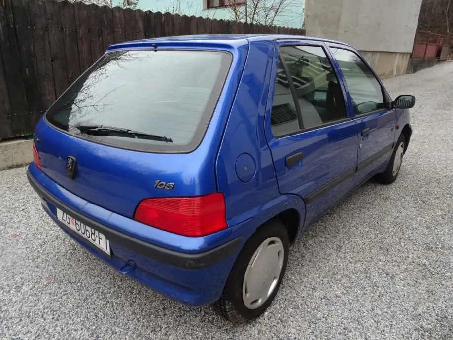 Peugeot 106 106 1.0 XN 5