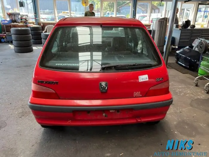 Peugeot 106 106 1.1 XN 5