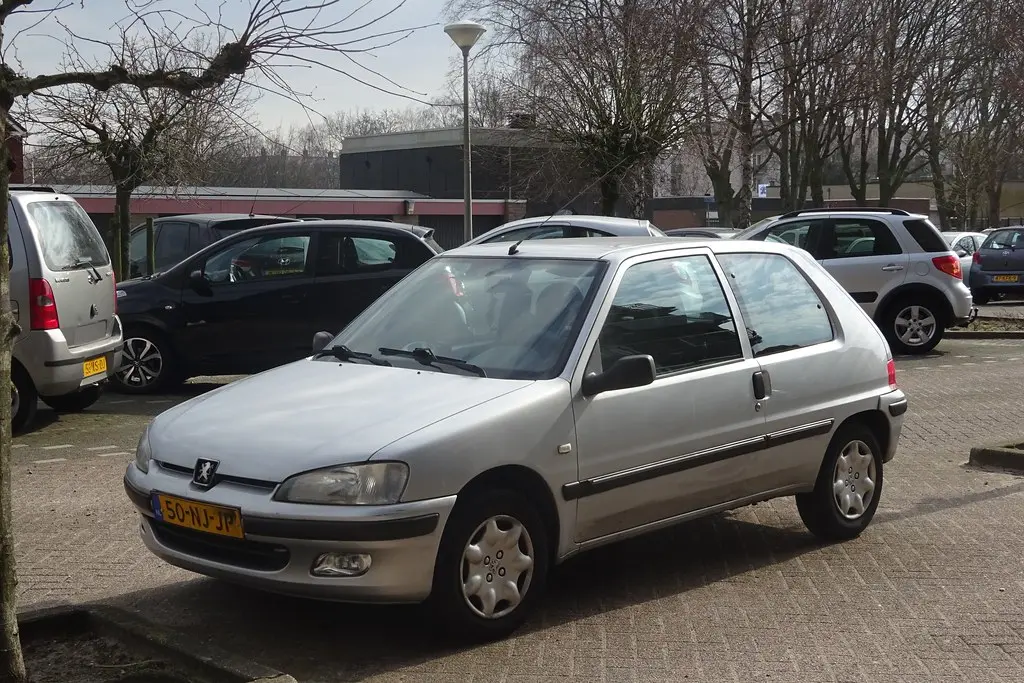 Peugeot 106 106 1.1 XR 5