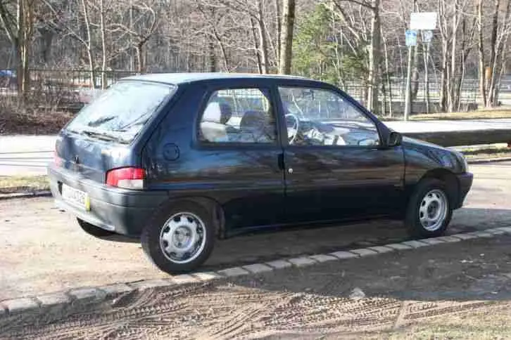 Peugeot 106 106 1.1 XR 6