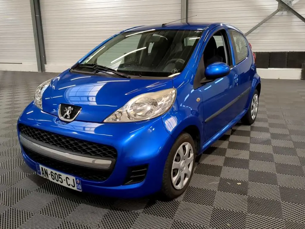 Peugeot 107 107 1.0 12V Trendy 2-Tronic 6