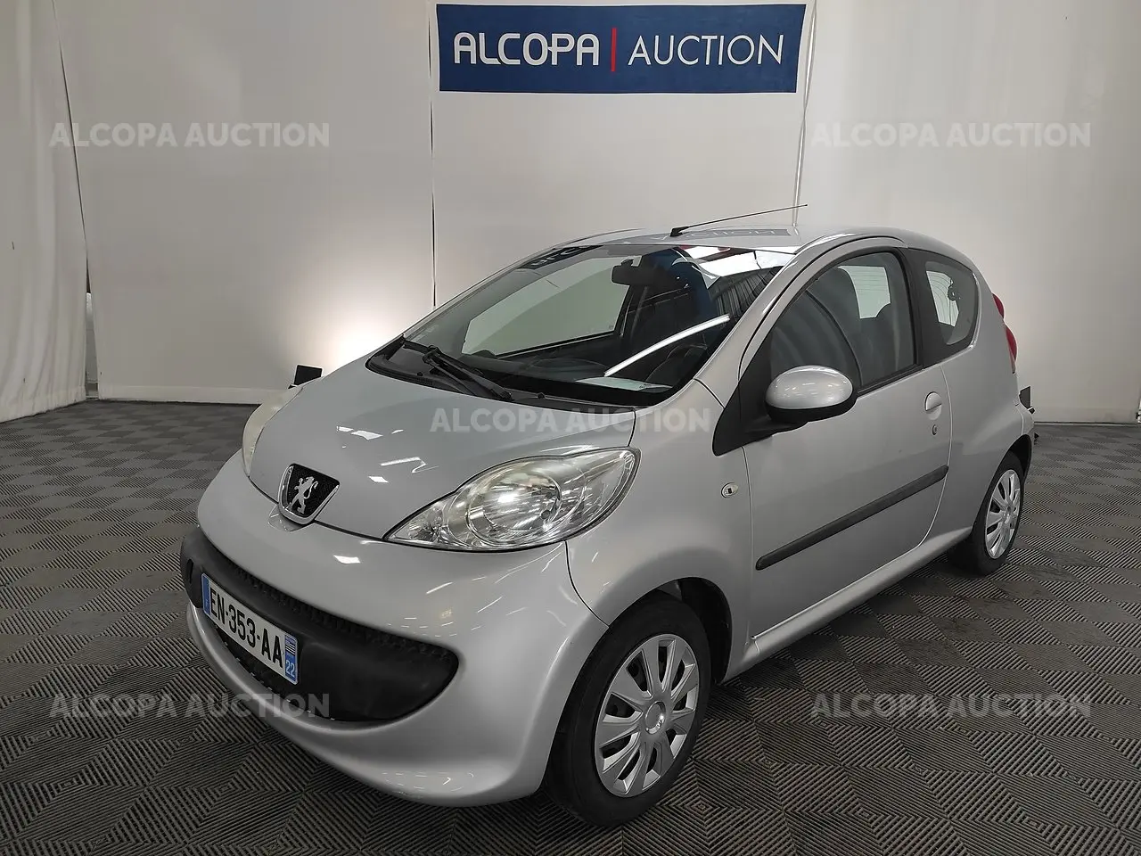 Peugeot 107 107 1.0 12V Trendy 6
