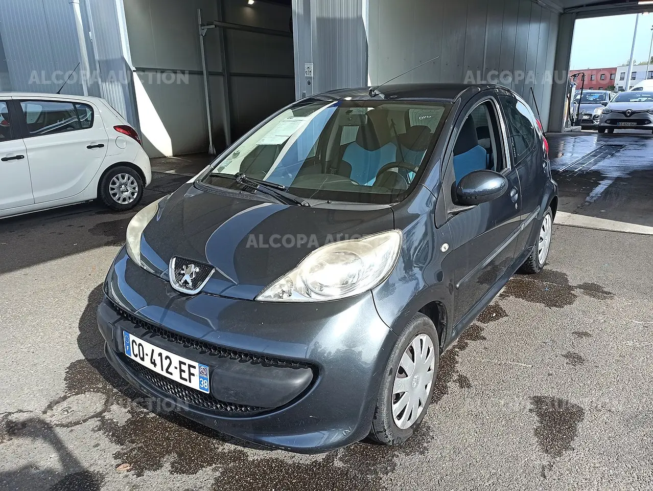 Peugeot 107 107 1.0 12V Urban Move 2-Tronic 5