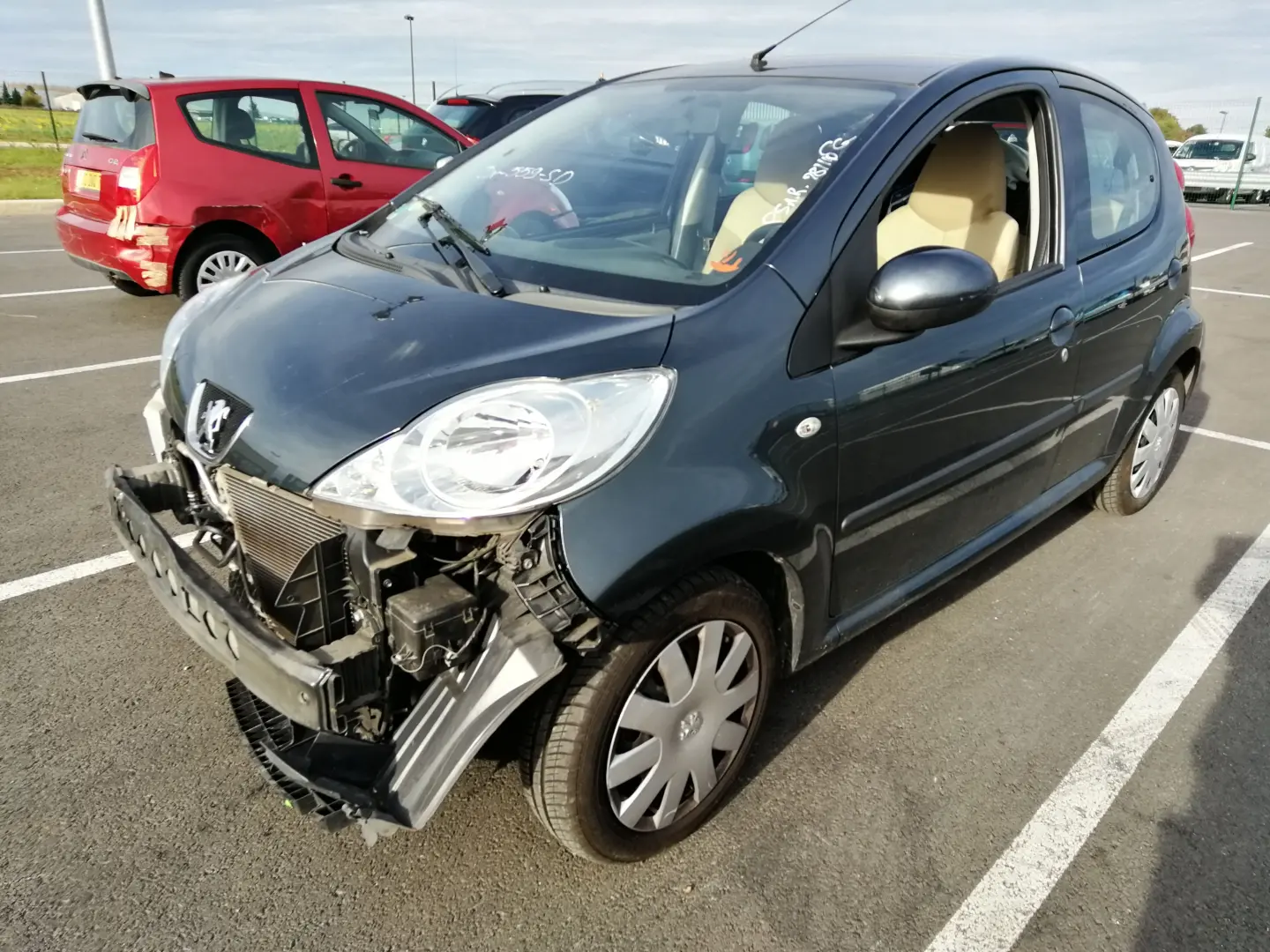 Peugeot 107 107 1.0 12V Urban Move 2-Tronic 6