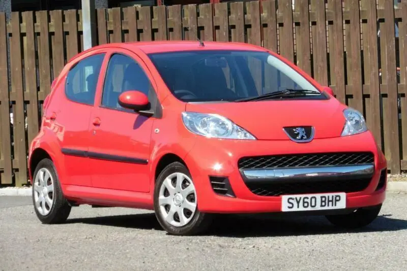 Peugeot 107 107 1.0 12V Urban Move 2-Tronic 1