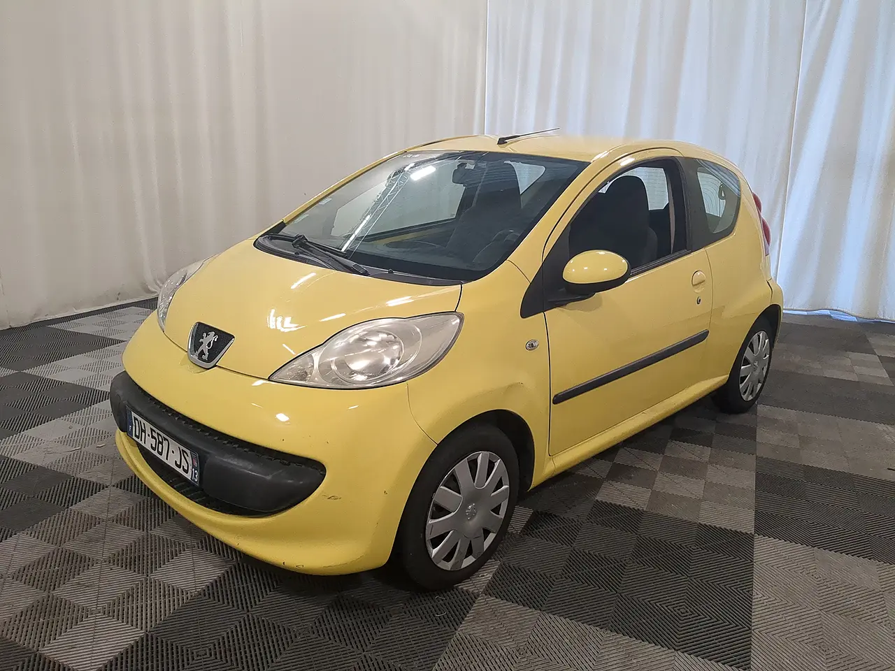 Peugeot 107 107 1.4 HDI Trendy 5