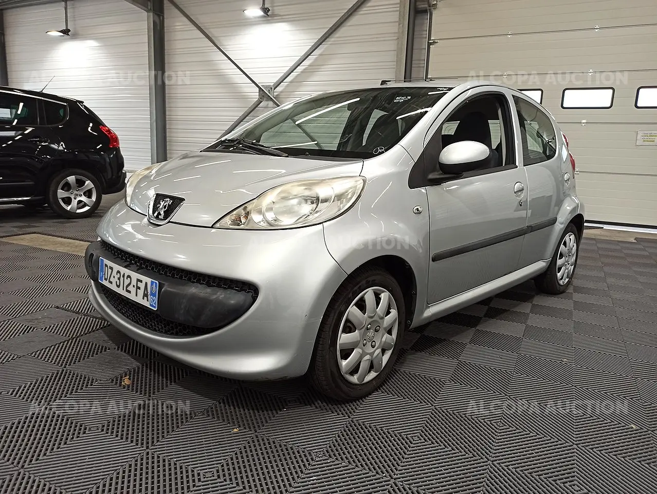 Peugeot 107 107 1.4 HDI Trendy 5