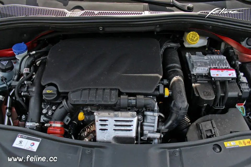 Peugeot 2008 2008 1.2 PureTech Start&Stop Allure ETG5 4