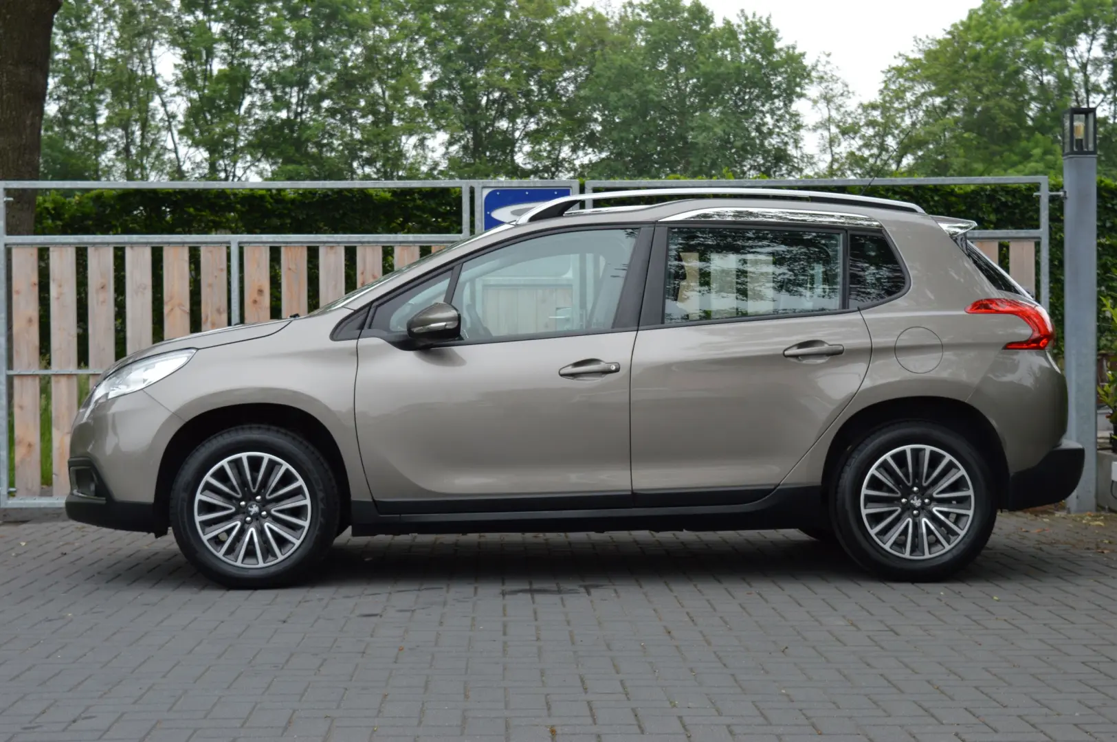 Peugeot 2008 2008 1.2 VTI Active 1