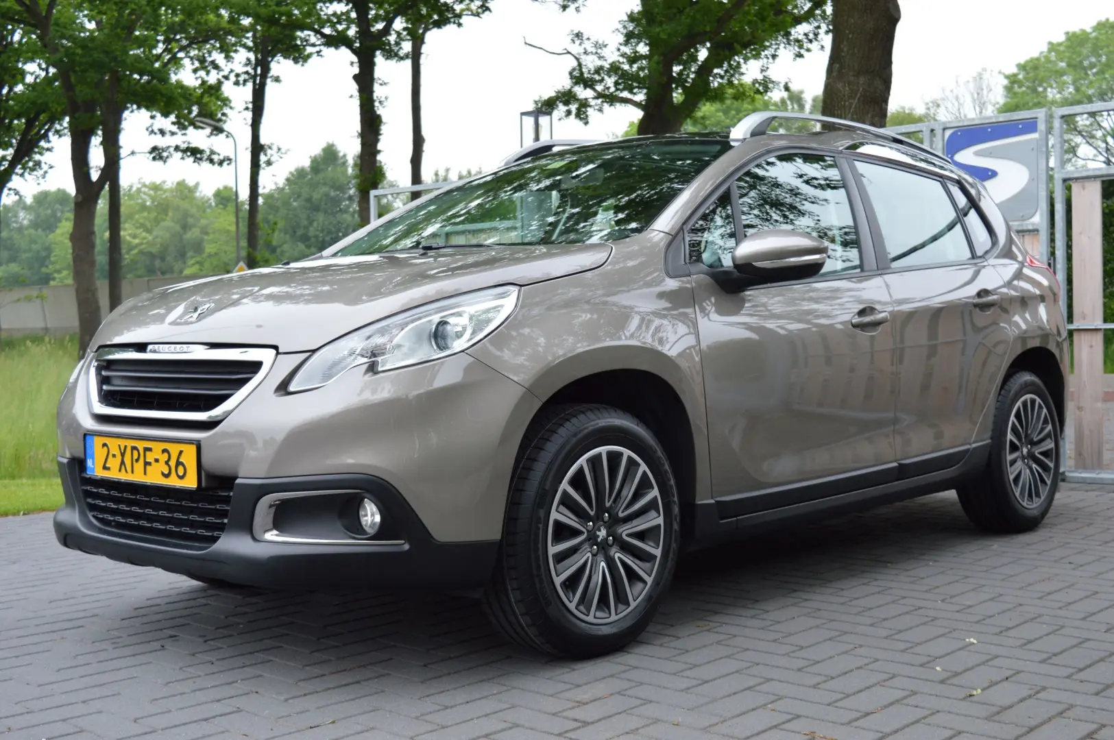 Peugeot 2008 2008 1.2 VTI Active 2