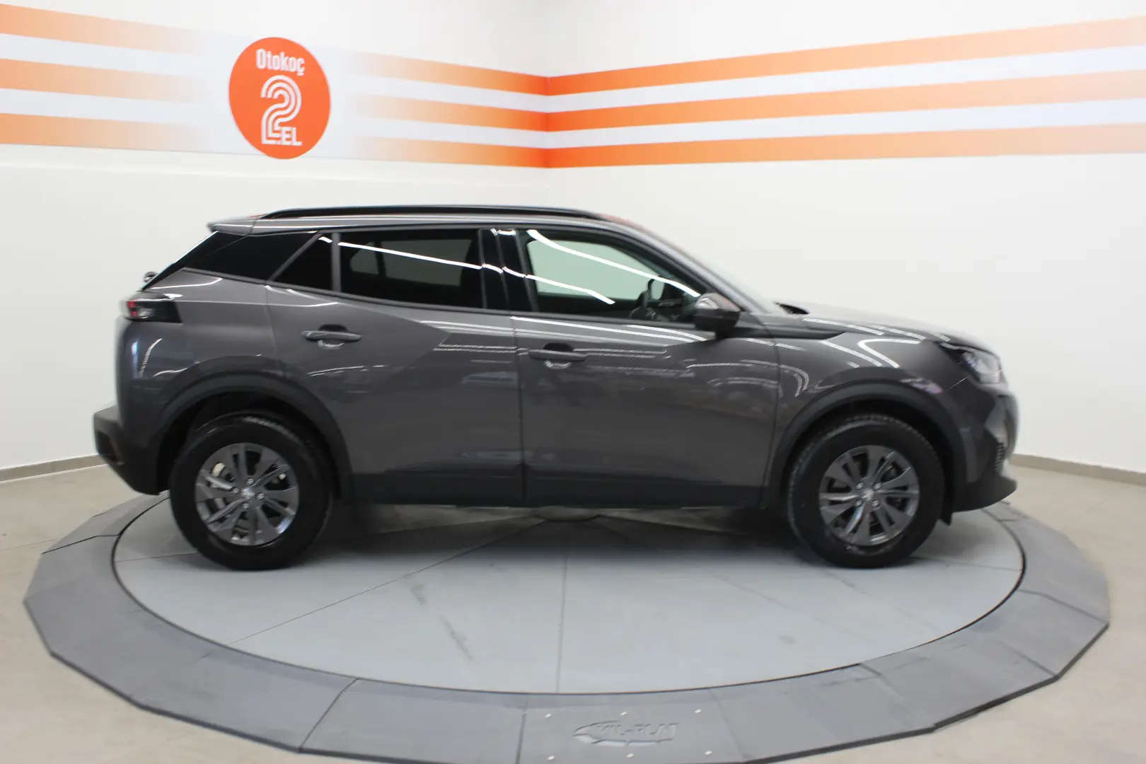 Peugeot 2008 2008 1.5 BlueHDI Active SkyPack EAT8 5