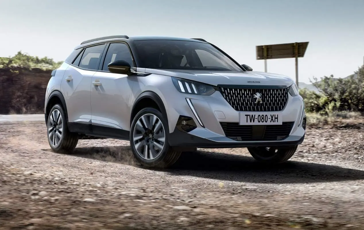 Peugeot 2008 2008 1.5 BlueHDI Active SkyPack EAT8 3