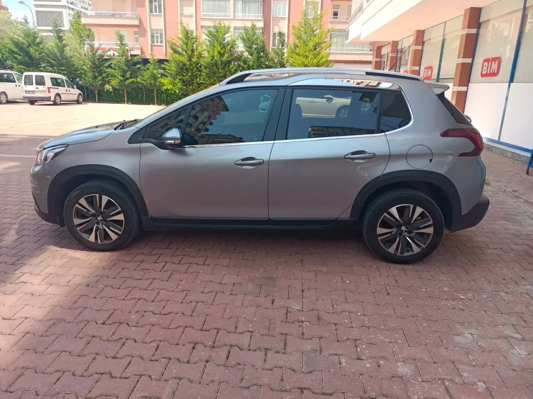 Peugeot 2008 2008 1.6 BlueHDI Start&Stop Allure ETG6 6