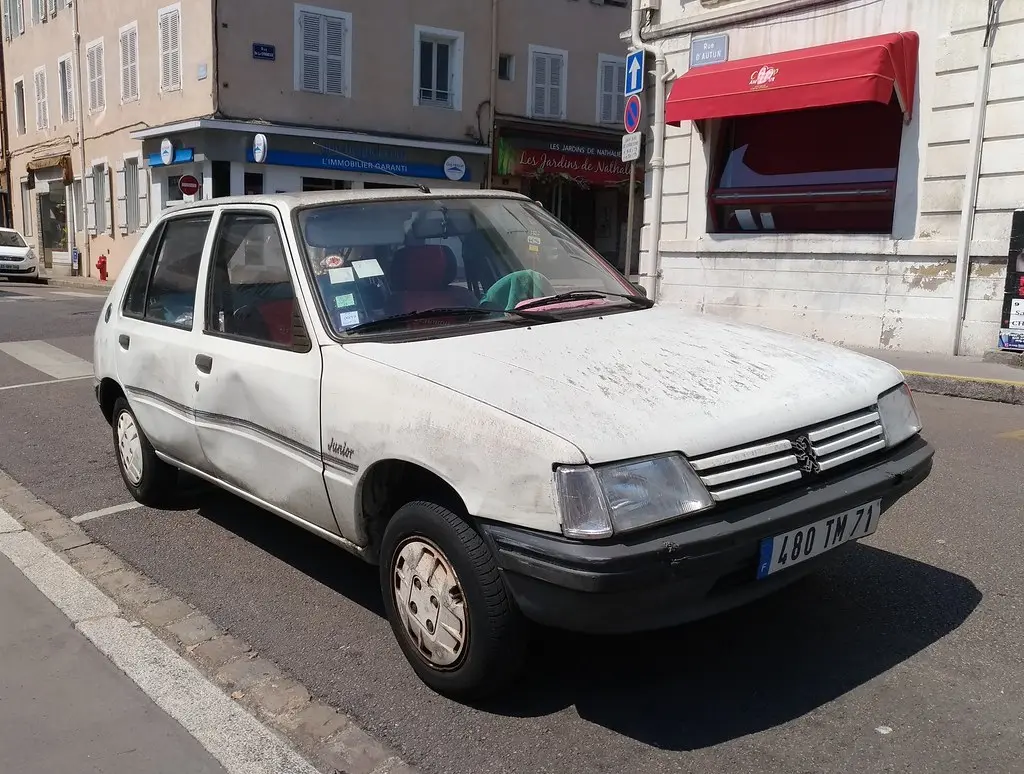 Peugeot 205 205 1.0 Junior 2
