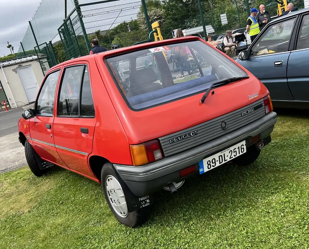 Peugeot 205 205 1.0 Junior 5