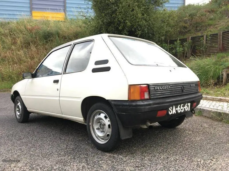 Peugeot 205 205 1.0 Junior 3