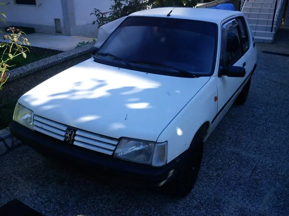 Peugeot 205 205 1.1 XL 5