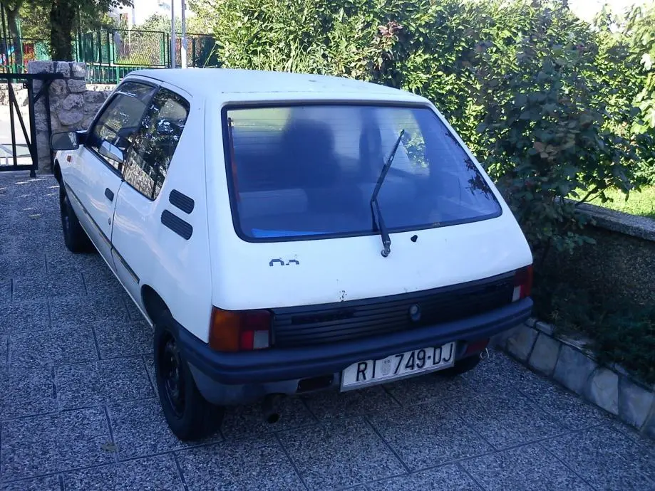 Peugeot 205 205 1.1 XL 6
