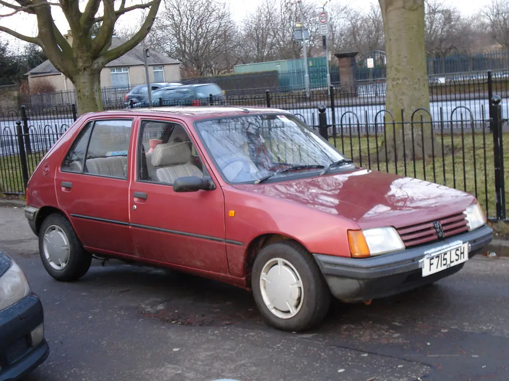 Peugeot 205 205 1.1 GR 1
