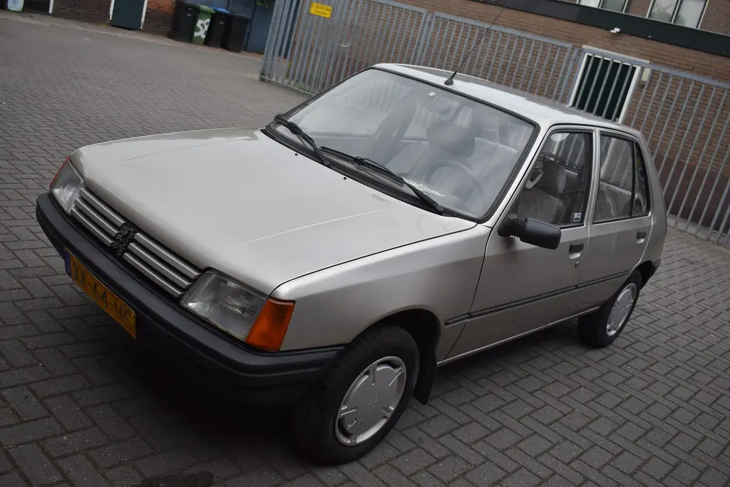 Peugeot 205 205 1.4 GR 5