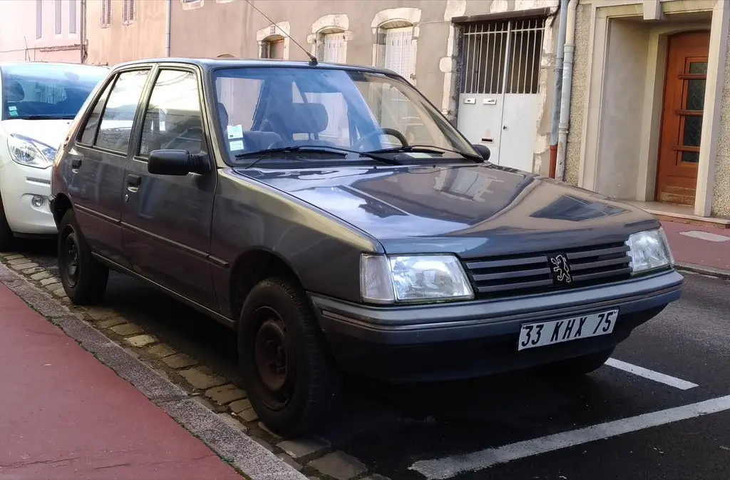 Peugeot 205 205 1.4 GR 6