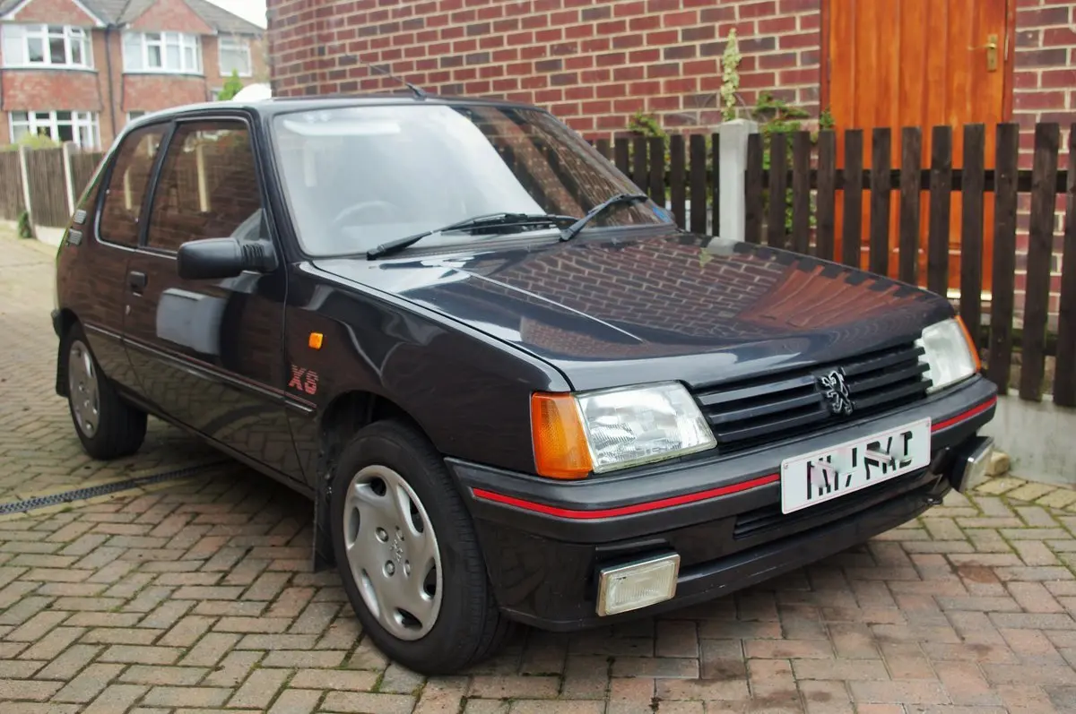 Peugeot 205 205 1.4 XS 6