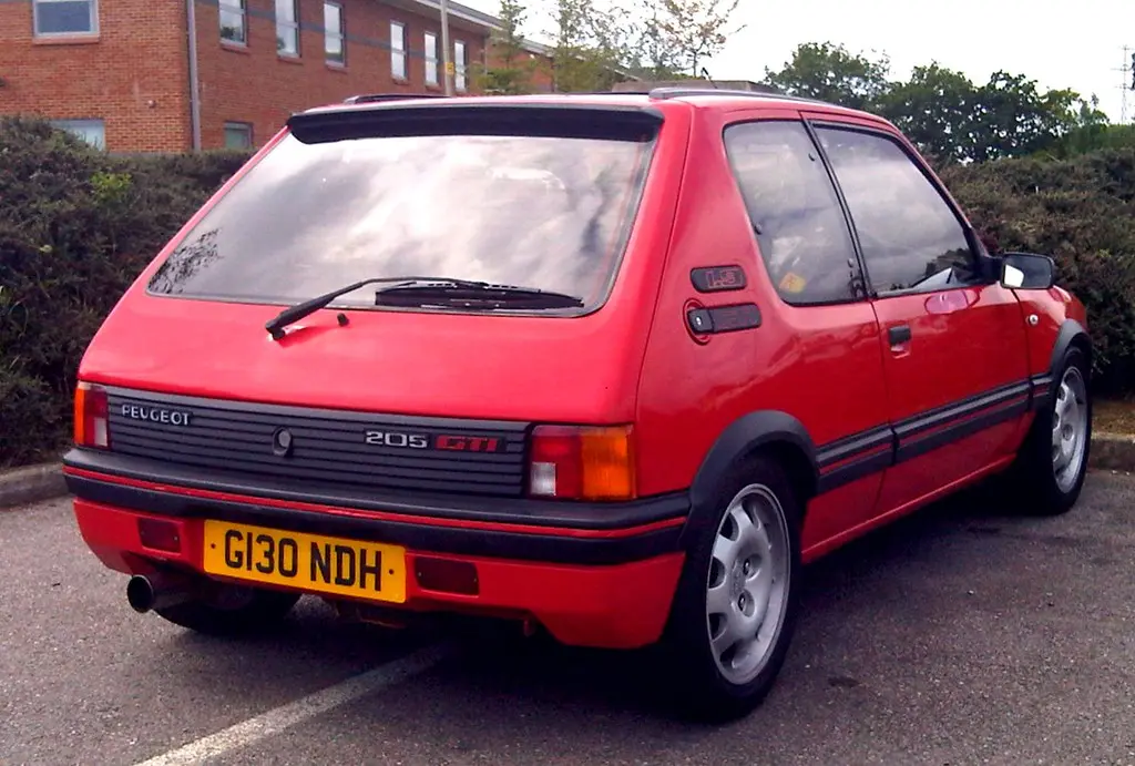 Peugeot 205 205 1.9 GTI 5