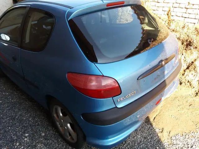 Peugeot 206 206 1.4 16V XT 6