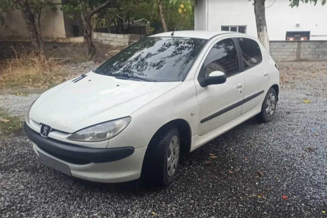 Peugeot 206 206 1.4 Desire 1