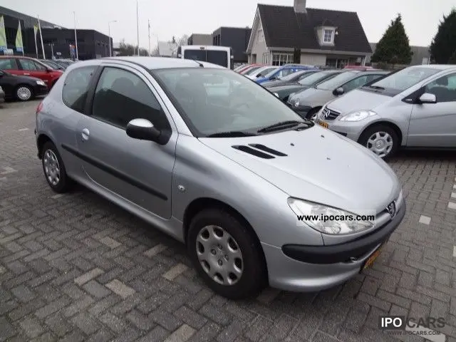 Peugeot 206 206 1.4 HDI Panoramic 6