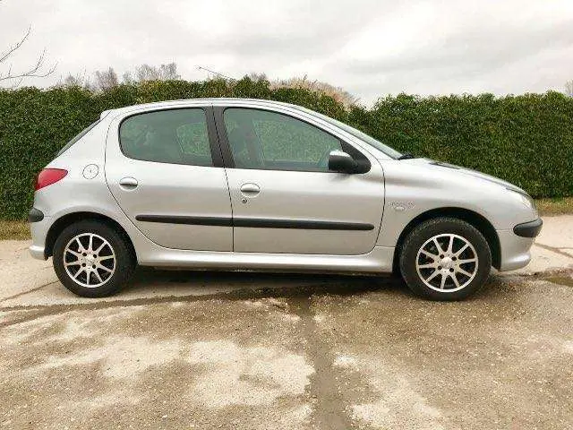 Peugeot 206 206 1.4 HDI X-Line 5