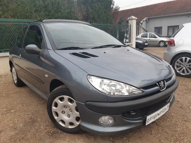 Peugeot 206 206 1.4 Pop Art 4
