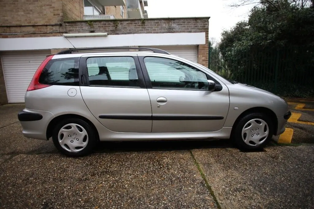 Peugeot 206 206 1.4 XT 4