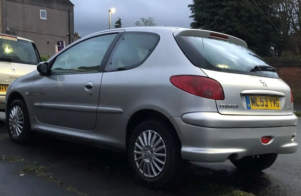 Peugeot 206 206 1.6 Quiksilver 1