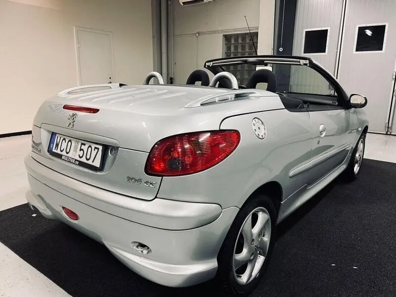 Peugeot 206 206 1.6 Quiksilver 2