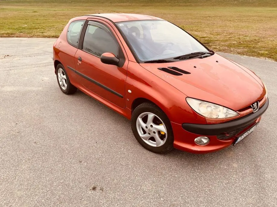 Peugeot 206 206 1.6 XS 4