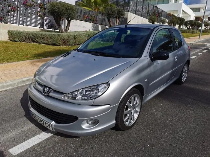 Peugeot 206 206 2.0 GT 5